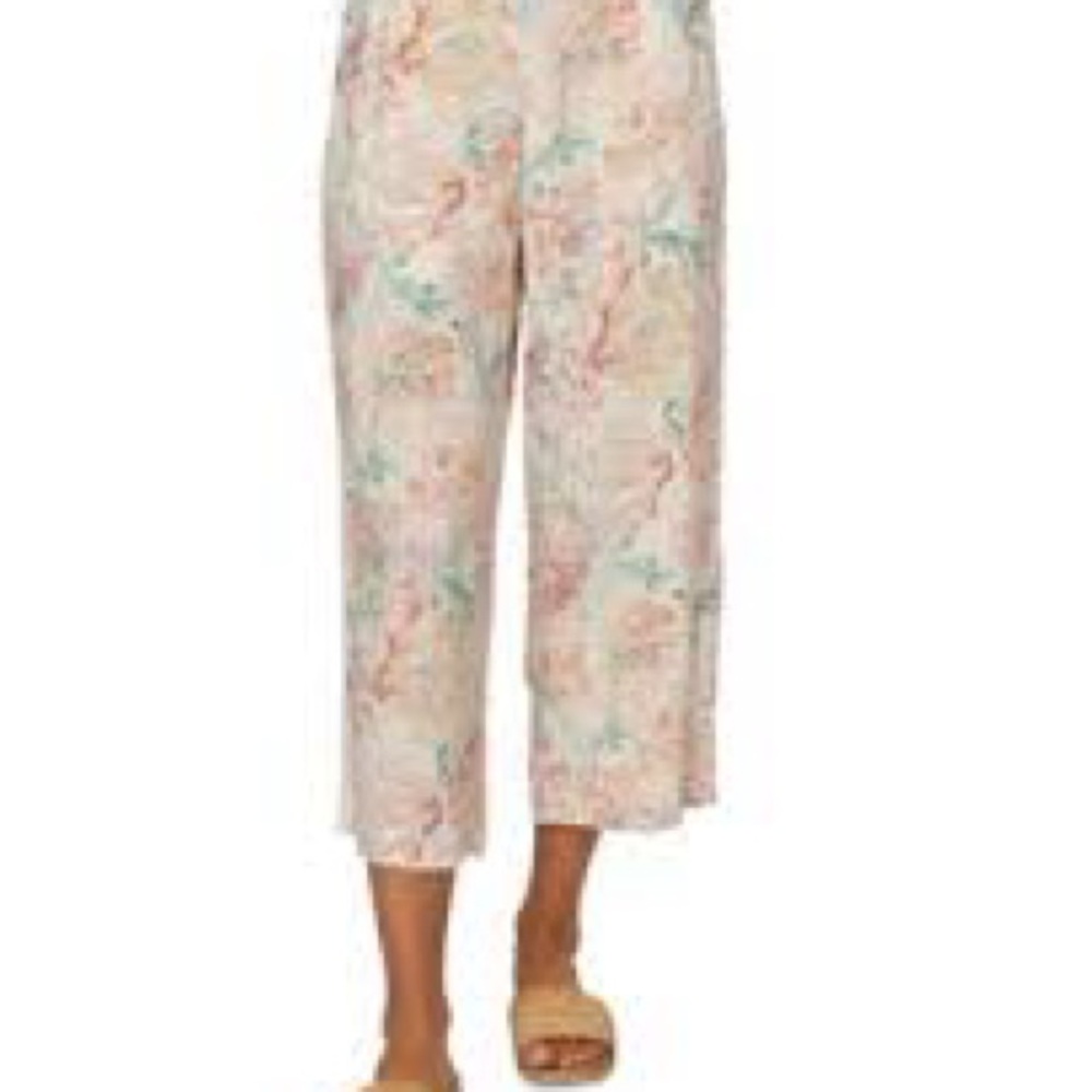 O'Neill
Juniors' Sailin Floral-Print Cropped Pants